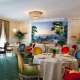 IL RISTORANTE LA TERRAZZA  DELL'HOTEL AMBASCIATORI DI ROMA. La Terrazza è ideale per raffinate cene di gale, ricevimenti e pranzi di lavoro