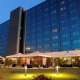 TOWER AIRPORT HOTEL GENOVA Terrazza notturna